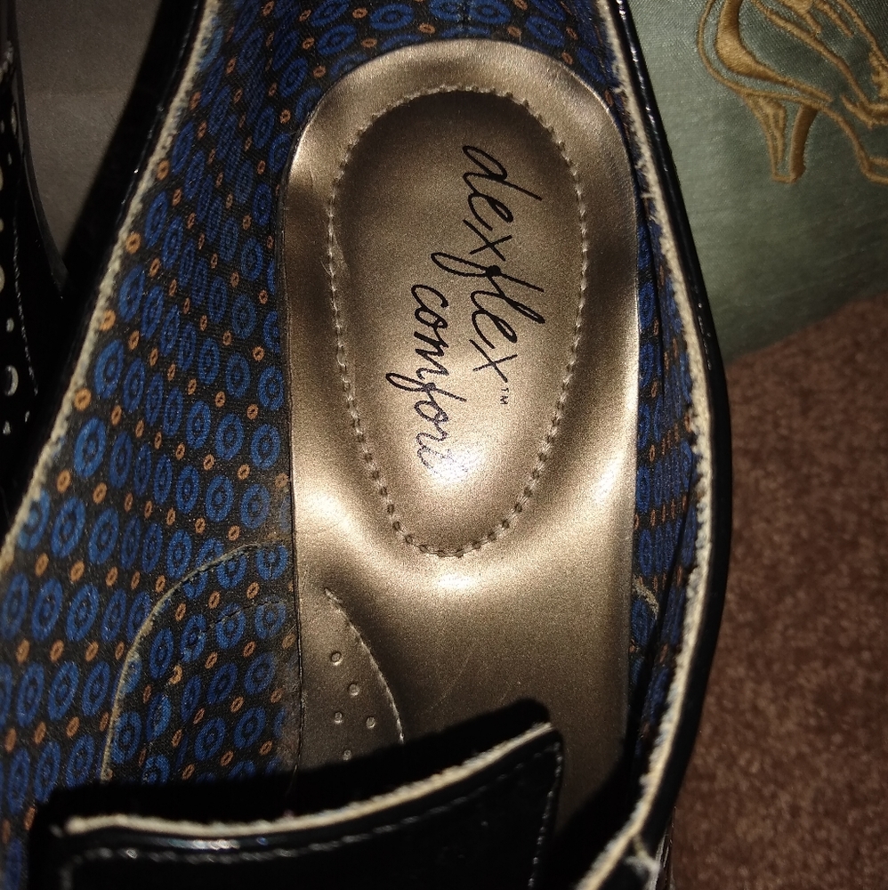 DexFlex Comfort hi heel lace Oxford blk sz 8 Hot!!